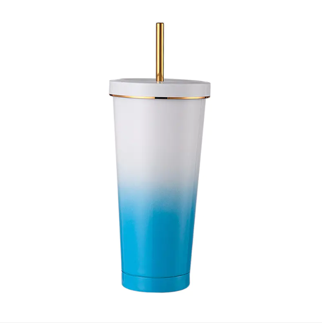 ¿Cuáles son los beneficios de usar una taza con pajita aislada?