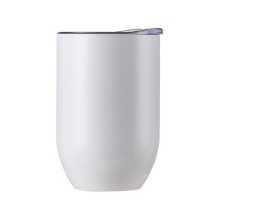 El vaso tipo taza para huevos combina un uso práctico con una apariencia creativa